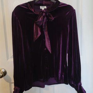 NWT Unique Vintage Velvet Bow Long-Sleeved Top - Size M (6-8)